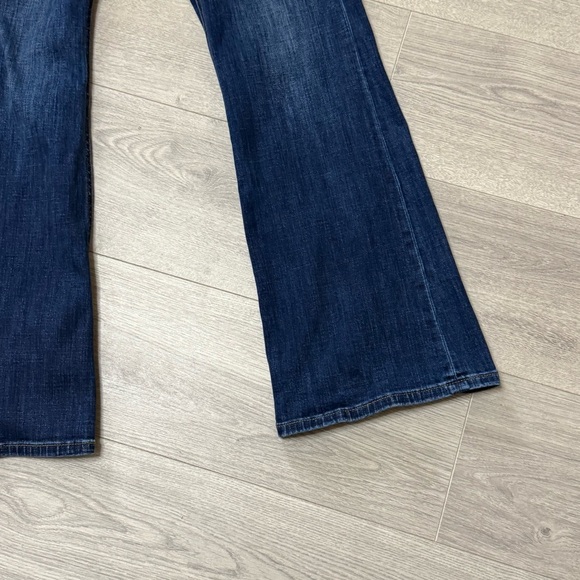 Aéropostale High Rise Flare Women's Jeans Size 4 Short - Picture 2 of 10